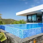 Sernadinha - Infinity Pool & Mountain Views