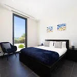 Sernadinha - Infinity Pool & Mountain Views Вилла Бенсафрим