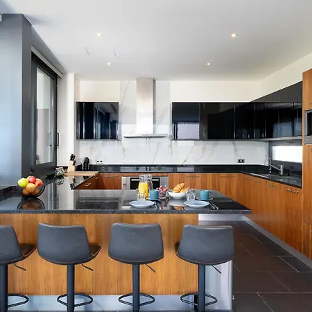 Sernadinha In Lagos By Lovelystay * Bensafrim