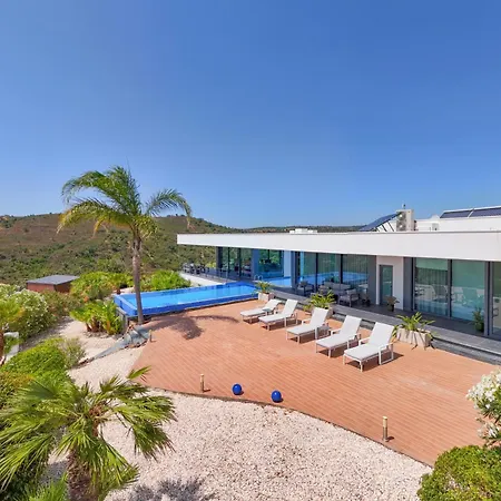 Sernadinha - Infinity Pool & Mountain Views Villa *