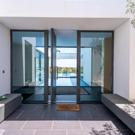 Sernadinha - Infinity Pool & Mountain Views Villa