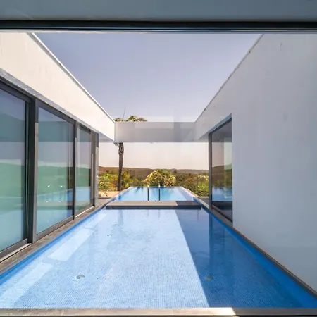 Sernadinha - Infinity Pool & Mountain Views Villa