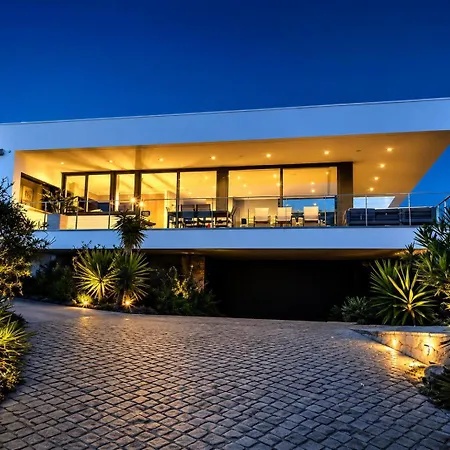 Villa Sernadinha - Infinity Pool & Mountain Views *