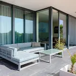 Villa Sernadinha - Infinity Pool & Mountain Views Bensafrim