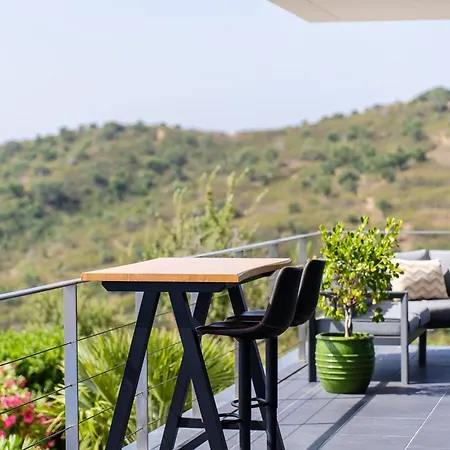 Sernadinha - Infinity Pool & Mountain Views Villa